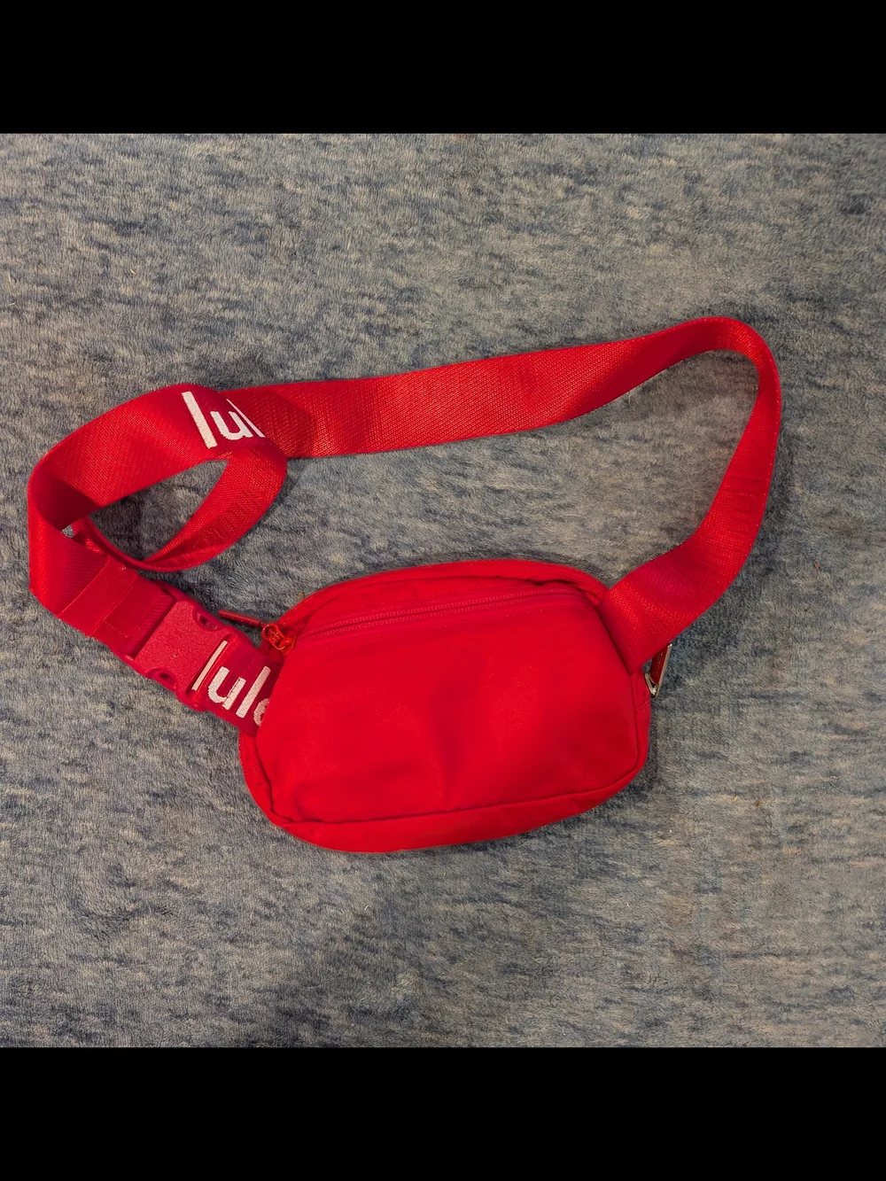 lululemon bright red Belt Bag with Mesh Interior - Picture 3 of 7